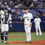【悲報】宮城大弥が左肘内側側副靭帯で抹消　パ・リーグ争いへの影響は？