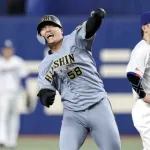 阪神・前川　代打で決めた！父と祖母の前で今季初安打が殊勲打「腹をくくっていけた」　九回ミラクル大逆転で今季初首位浮上