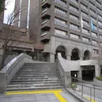 【悲報】兵庫県庁さん、合格者の6割に入庁を辞退されてしまうｗｗｗｗｗｗｗｗｗｗ
