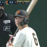 坂本勇人.043(23-1) 出塁率.120 長打率.043 OPS.163