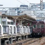 【動画】大阪のデカすぎるJKさん、電車内でパルクールに失敗してしまうｗｗｗｗｗｗｗｗｗｗ