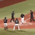 【日本ハム対ソフトバンク4回戦】ソフトバンク・近藤健介、日本ハム・伊藤大海から二試合連発となる第5号3ランホームラン！リードを5点に広げる！！！！！！！！！！！！