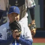 DeNA石田裕太郎「(今のは昔お父さんとよく見たベイスターズだ…)」