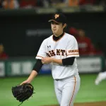 巨人をクビになりハローワークへ…？ “元プロ野球選手”が給湯器工場で職場仲間にかけられた“意外な言葉”