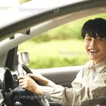 【悲報】女さん「車間距離近すぎ、合流下手すぎ」彼氏さんの運転にブチギレて別れを決意してしまうｗｗｗｗｗｗｗｗｗｗ