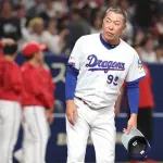 中日・井上監督　サノーは「肉離れ。1カ月半くらいダメかな」　メジャー164発助っ人砲が長期離脱