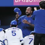 【中日】サノー「肉離れ」　井上監督「1カ月、1カ月半はだめかもしれない
