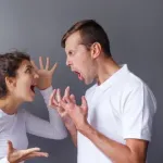 【悲報】嫁がキレた時の正解の行動、ガチで存在しないｗｗｗｗｗｗｗｗｗｗ