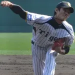 藤浪晋太郎　身長197cm　最速165km/h　←このスペックを育てきれなかった日本野球