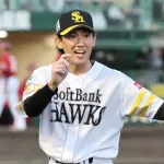SB大津 3登板 1.29 2勝0敗 21回 被打率.203 WHIP0.71 K/BB16.00