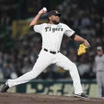 阪神　「打たれない球を選択した」8回に3連続空振り三振のドリスが勝ちパターンに名乗り