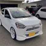 【朗報】130万円の新車軽自動車さん、バイクより安くてカッコよすぎるｗｗｗｗｗｗｗｗｗｗ