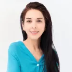 【悲報】サヘル・ローズさん、日本人に「戦争から目を背けるな」と説教してしまう・・・・・・・・・