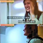【画像】女さん、遅刻してまずは飯に手を付ける