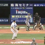 佐藤輝明 中飛 右2 四球 右2 右2