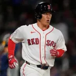 【悲報】吉田正尚　.289  ニゴロ中飛遊ゴロ遊ゴロ