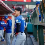 岡本和真 三ゴロ 三直 左飛 空三振