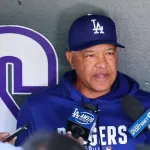 【悲報】ドジャース・ロバーツ監督、大谷ルール批判に対して「お前らも二刀流ができる選手を見つけてくれば(笑)」