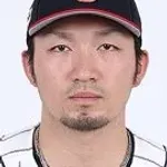 鈴木誠也 .319 3本 7点 出塁率.448 ops.980←化け物