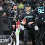 日本ハム、3連勝ならず1日で借金生活に逆戻り　