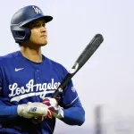 【悲報】大谷翔平さん、今季ホームラン数で村上に倍の差をつけられてしまう…
