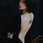 【画像】女優 三吉彩花さん、突然タトゥー公開wwwwwwwww
