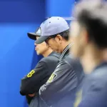 藤川球児監督、立石の負傷について「彼の人生がそうせよと叫んでいるんでしょうね。いいんじゃないですか、幸せは後からでも」