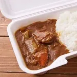 横浜スタジアム販売の「青星寮チーズカレー」に異物混入が判明　炊飯米の吸水シートが混じり球団が謝罪