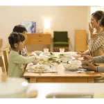 【朗報】ワイ継父さん、妻の連れ子がタメ口だったのに敬語に変わる・・・・・・・・・