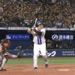 【DeNA対巨人4回戦】DeNA・牧にアクシデント…一塁への走塁で脚を痛めて負傷交代…