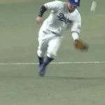 【中日対ヤクルト4回戦】中日、さっそくエラー…