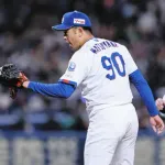 【中日】守護神・松山晋也、 今季本拠地初セーブ！今季初1回三者凡退で雄たけび！！