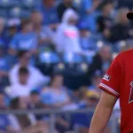 菊池雄星 6試合  0勝3敗 6.21 年俸32億円