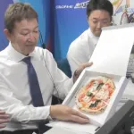 【動画】立浪さん、試合中にピッツァを食べるｗｗｗｗｗｗｗｗｗｗｗｗｗｗｗ