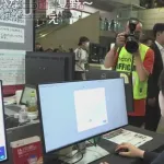 【朗報】ニコニコ超会議に小野田大臣登場