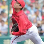 栗林良吏(広) 4登板 30.1回 2勝1敗 防御率1.19(セ2位) WHIP0.56(セ1位) xFIP2.85(セ2位)