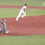 【ヤクルト対阪神4回戦】阪神・小幡ファインプレー！！！！！！！！！！！！！