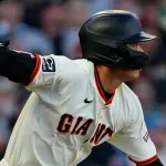イジョンフ 打率.297 2本 11打点 出塁率.344 長打率.441 OPS.786 WAR0.4