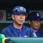 【朗報】中日・井上一樹監督、快音から遠ざかるボスラーに心のケア「あんた、スロースターターなんだから」