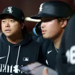 【朗報】村上宗隆の通訳「球場では少し距離を置いている。通訳がいなくてもコミュニケートできる選手になって欲しい」