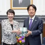 【悲報】高市さん「通勤手当を社会保険料算定対象から外したら保険料率を引き上げなきゃいけなくなる！」ｗｗｗｗｗｗｗｗｗｗ