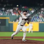 大差でドジャース戦登板のアストロズ捕手　最速は86キロ！　登板後はチェックはないのかとアピール