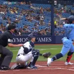 岡本和真(ブ) 35試合、131打数32安打、打率.244、10本塁打、23打点、出塁率.327、OPS.816