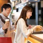 【悲報】未だに現金払いの人さん、キャッシュレスにしない理由がガチすぎるｗｗｗｗｗｗｗｗｗｗ