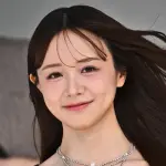 【悲報】森香澄さん「知らないグラビアに私の顔がはめ込まれて…泣き寝入りするしかないのかな」ｗｗｗｗｗｗｗｗｗｗ