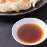 【悲報】餃子のタレの正解、「酢9醤油1」だったwwwwwwwwww