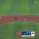 【動画】昨日のK-岡本の超絶ファインプレー守備w w w w w w w w w w w w w w w w w w w w