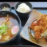 【悲報】この油淋鶏セットに780円出せますか？ｗｗｗｗｗｗｗｗｗｗ