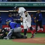 NPB、危険スイングに「退場」検討　球審負傷受け今季中にも
