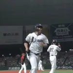 林安可、ミスを取り返すタイムリーツーベース！ → 即交代ｗｗｗｗ